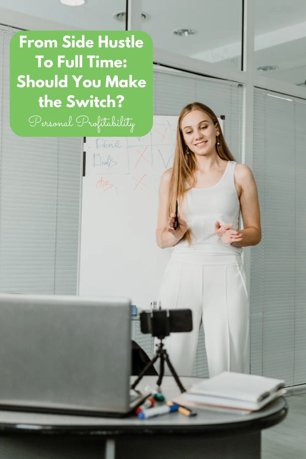 From Side Hustle To Full Time: Should You Make the Switch?
