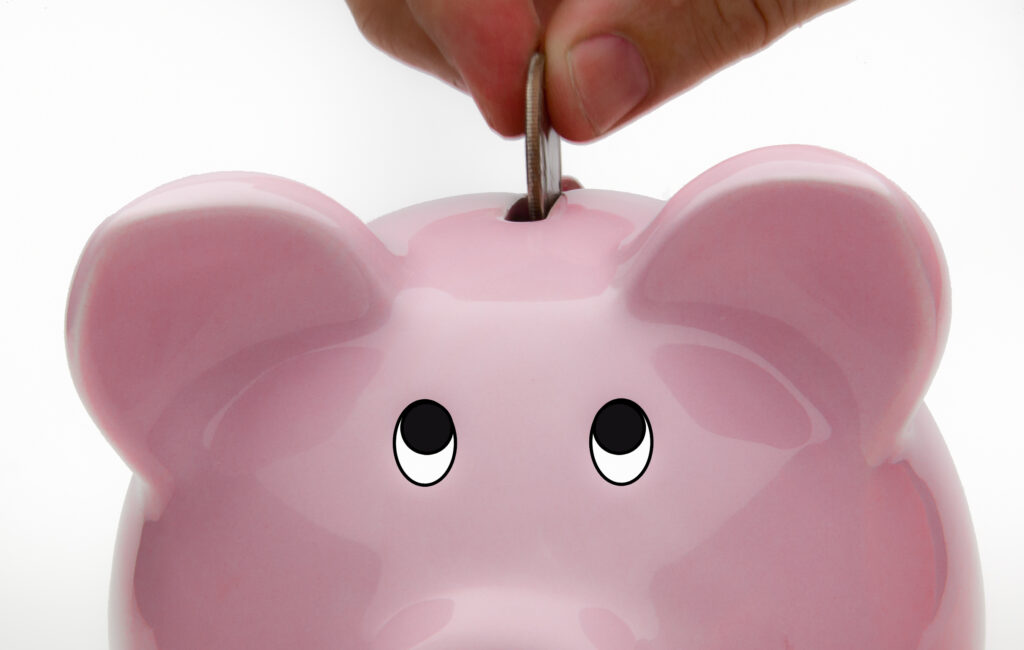 roth ira for beginners retirement savings piggy bank